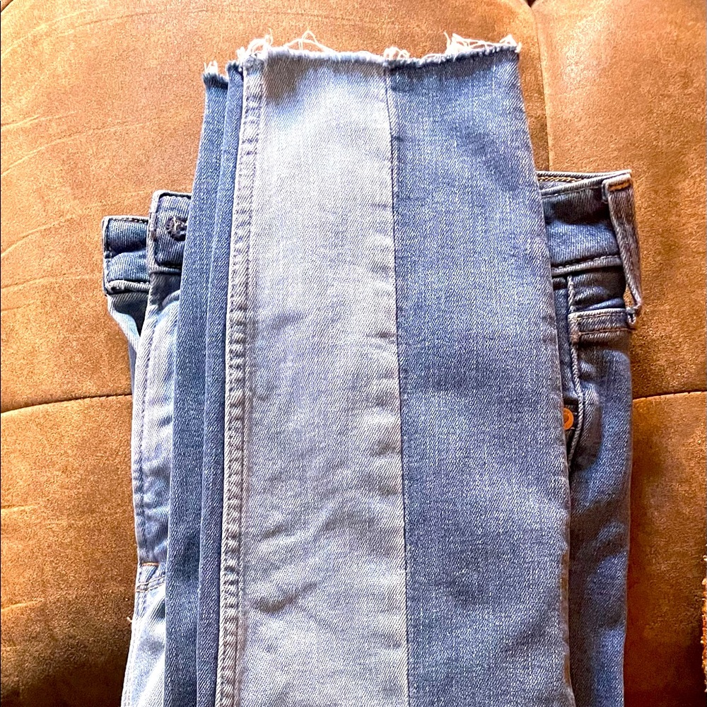 Gap Two-tone denim. light blue & indigo high rise. Skinny leg with raw edge.
